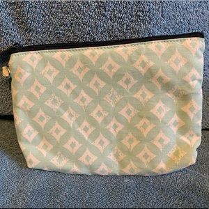 Thirty one mini zipper pouch